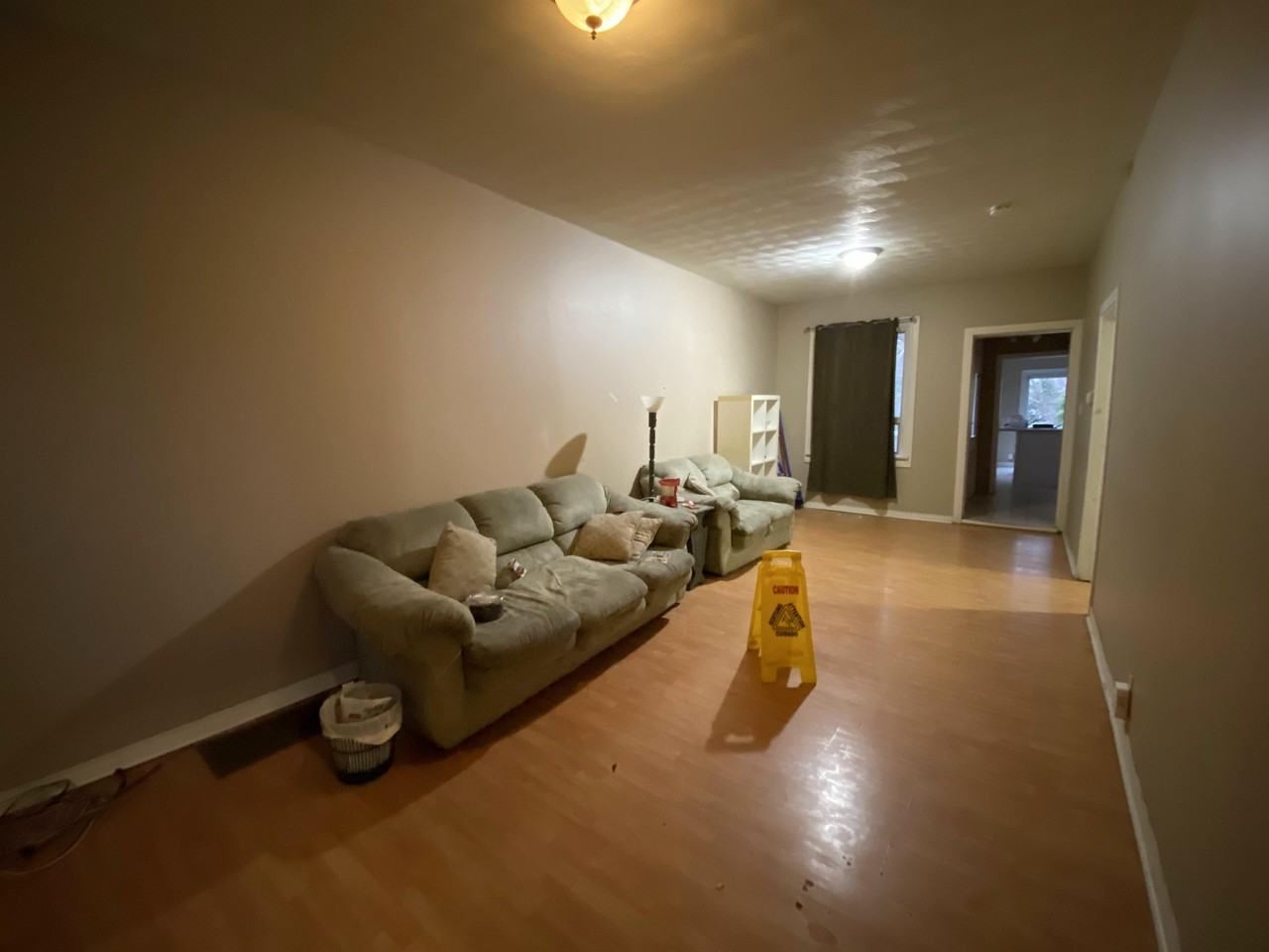 27 Paradise Rd S #U1 - Photo 3 of 8