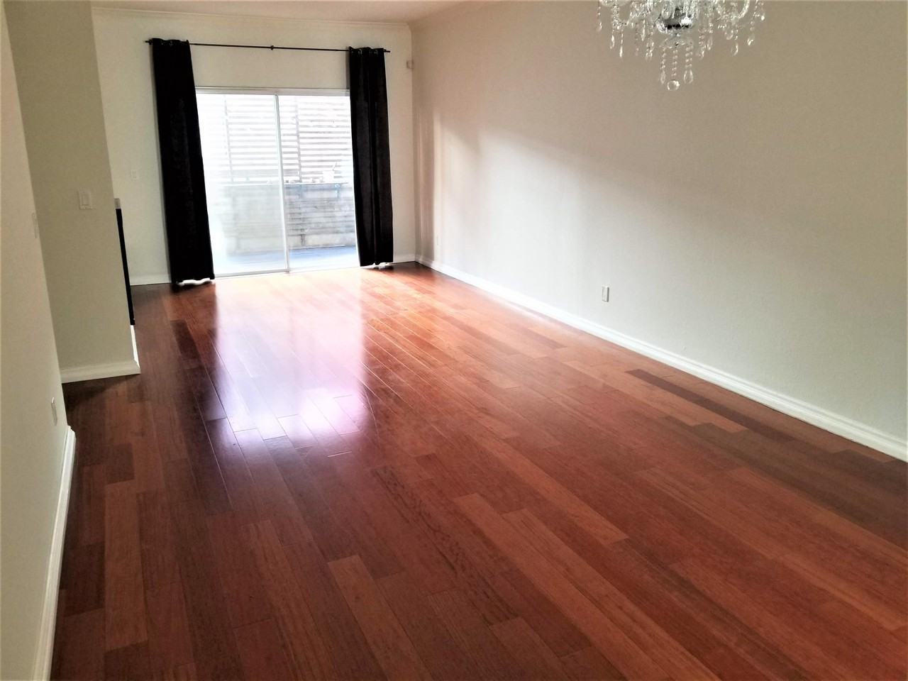 156 S Oak Knoll Ave #209 - Photo 5 of 18