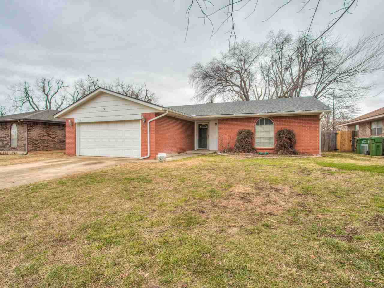 603 Vickie Dr #1 - Photo 2 of 35