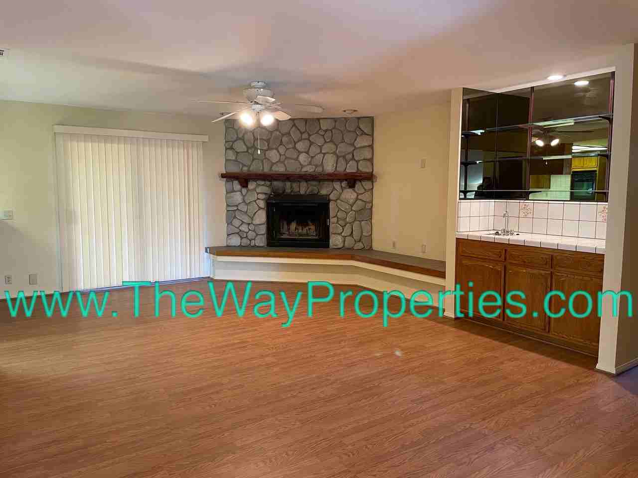 12960 Cedarbrook Ln - Photo 3 of 29