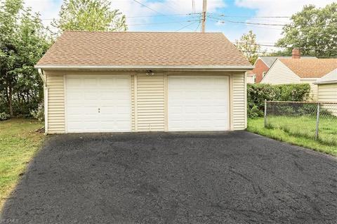23908 E Baintree Rd #1 - Photo 5 of 25