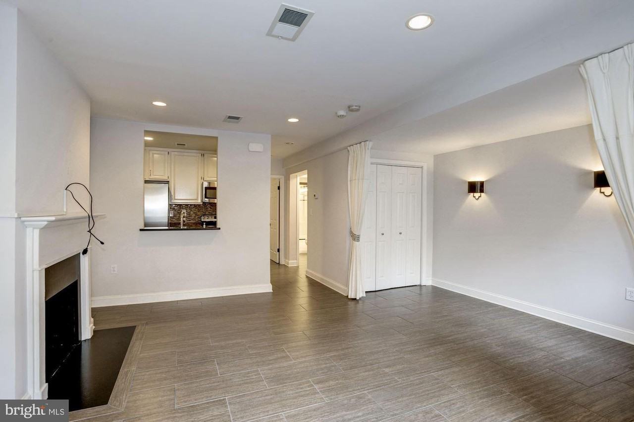 2022 N St Nw #B - Photo 4 of 31