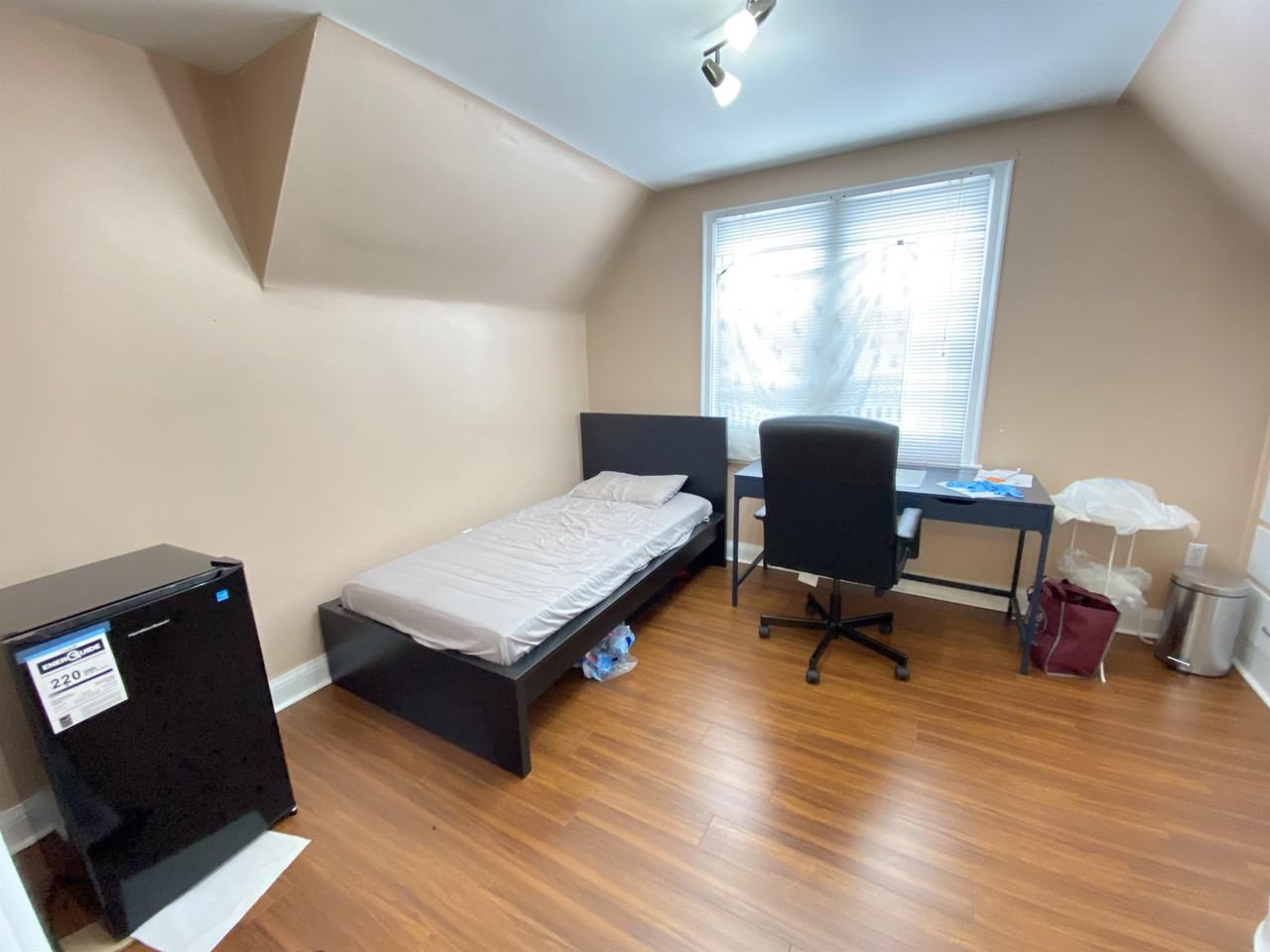 40 Cline Ave S #1 - Photo 2 of 13