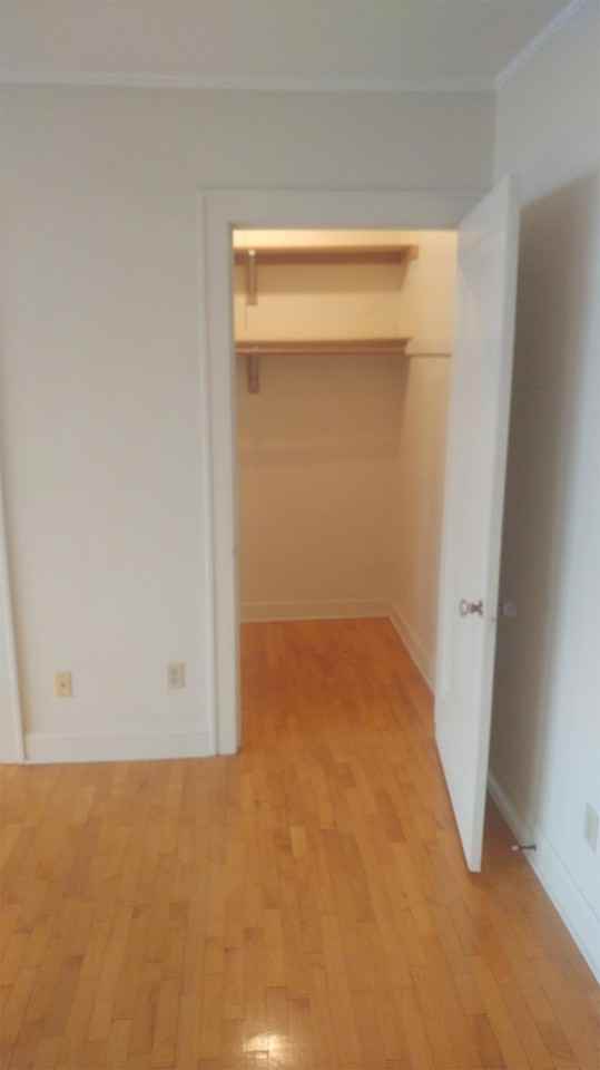 2062 Marshall AvenueApt 4 #4 - Photo 7 of 15