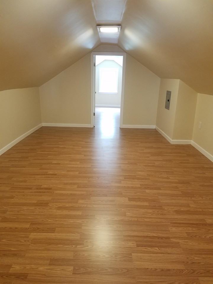 61 Gordon St - Photo 4 of 12