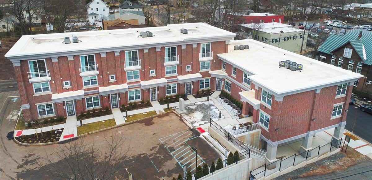 25 Hillside Ave201 #201 - Photo 5 of 22