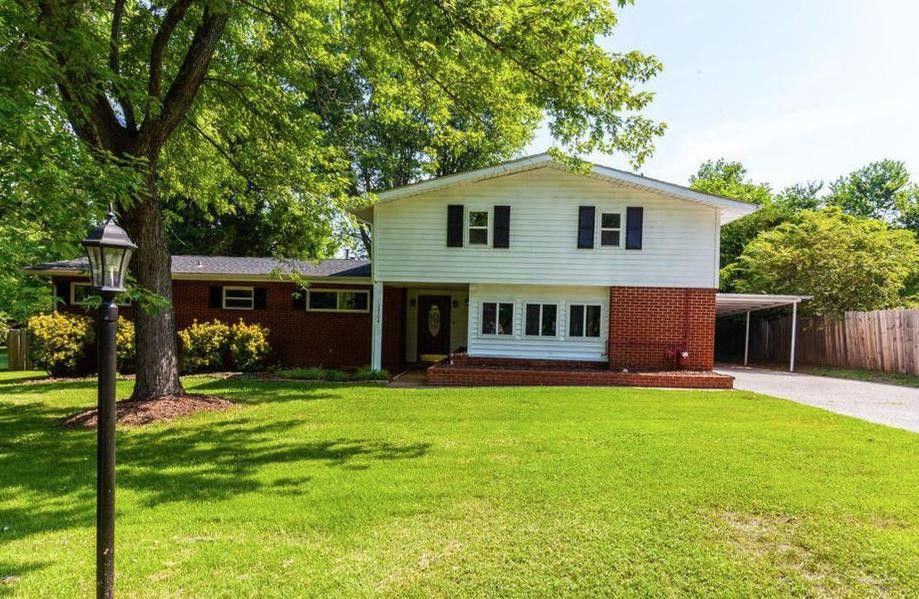 1704 Bobwhite Dr #4 - Photo 5 of 13