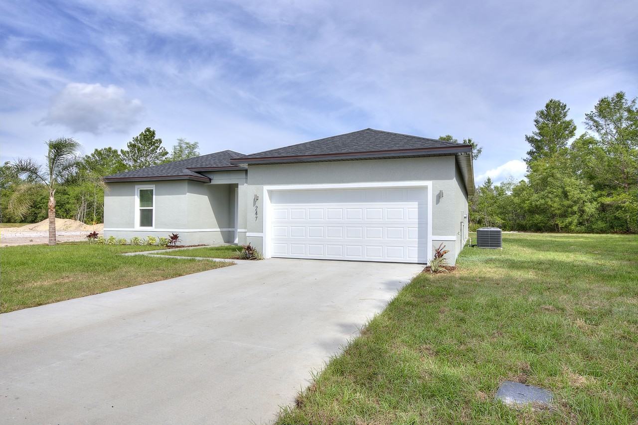 1248 Amazon Ln - Photo 3 of 23