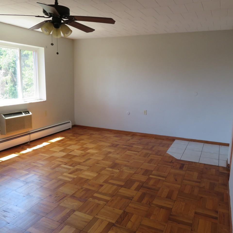 359 Moon Clinton Road #359-04 - Photo 6 of 8