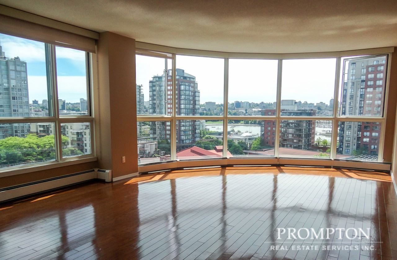 283 The Decameron At Pacific Plaza #1005 - Photo 3 of 11