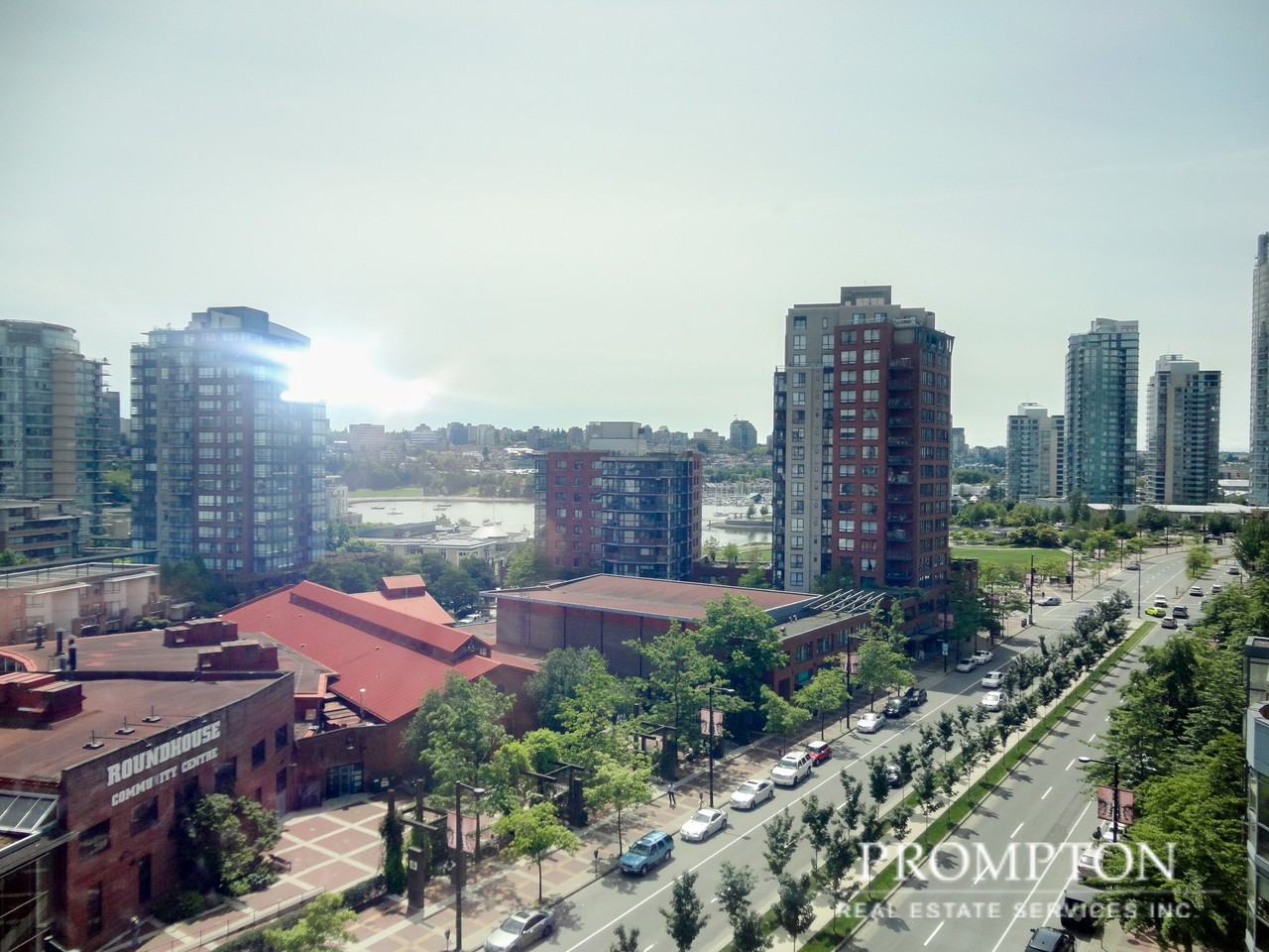 283 The Decameron At Pacific Plaza #1005 - Photo 2 of 11