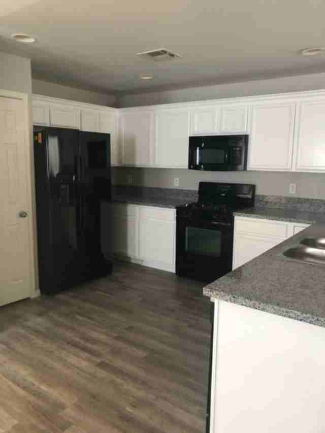 974 Valetta Flat Ave #1 - Photo 3 of 10