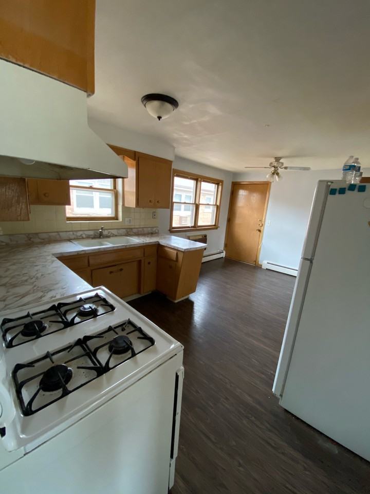 3601 N. OCONTO 2 East #2EAST - Photo 4 of 16