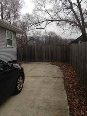 861 Dallas St - Photo 3 of 5