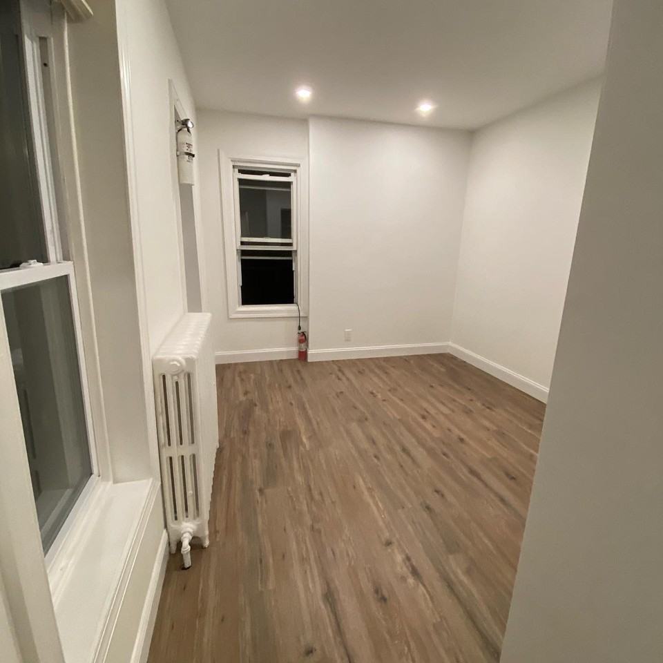 637 North 9th Street - 2 - Photo 2 of 6