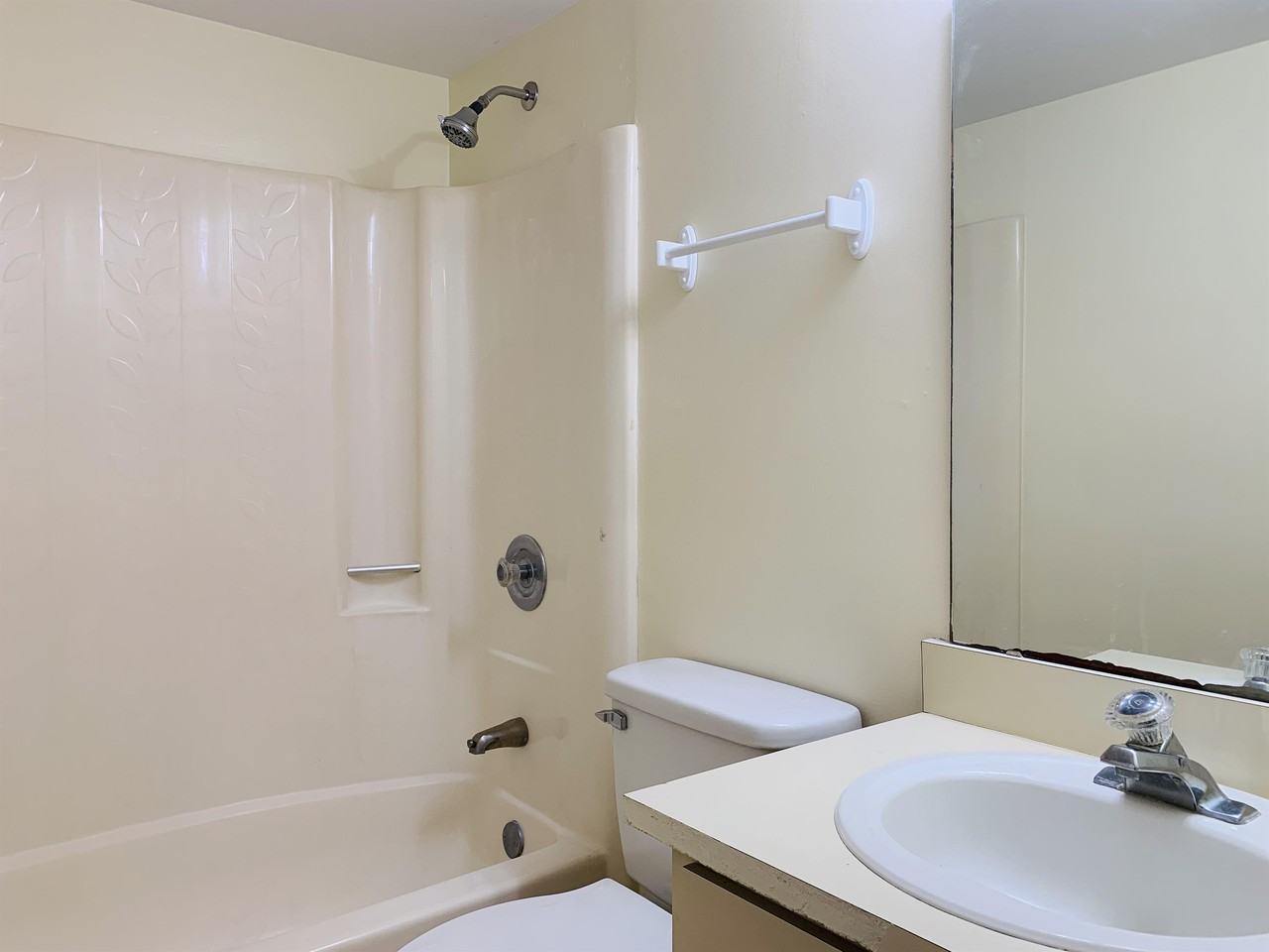 115 Windtree Lane #1 - Photo 7 of 7