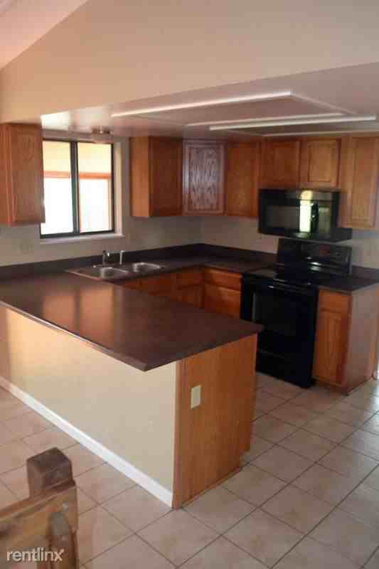 5220 Tabor St - Photo 2 of 16