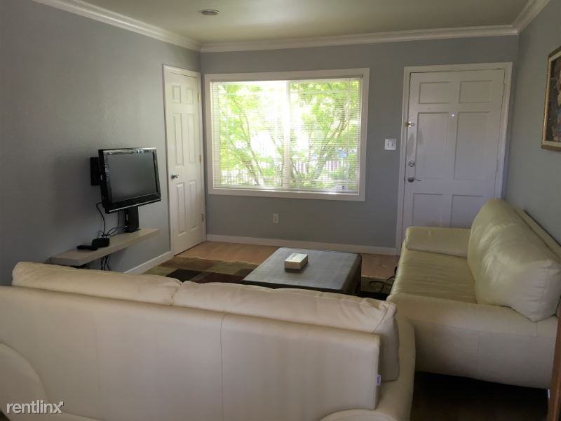 1211 Kedith St - Photo 2 of 10