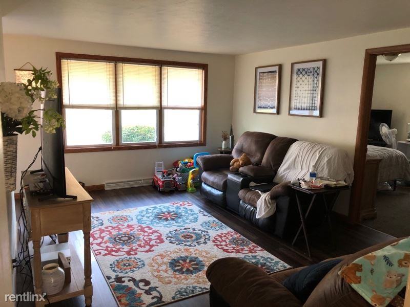 127 3rd Ave - Photo 3 of 10