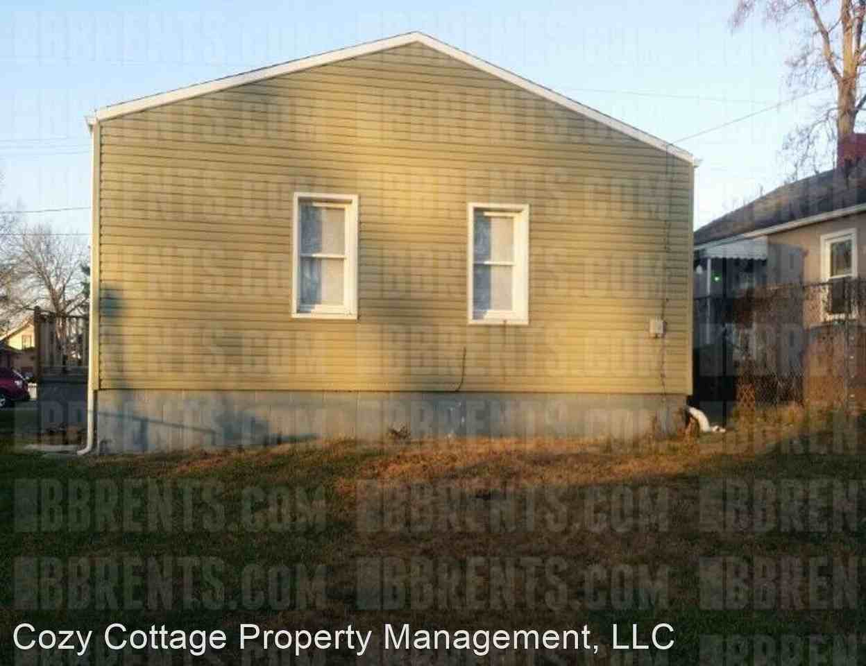 1706 Meadow Ave - Photo 2 of 10