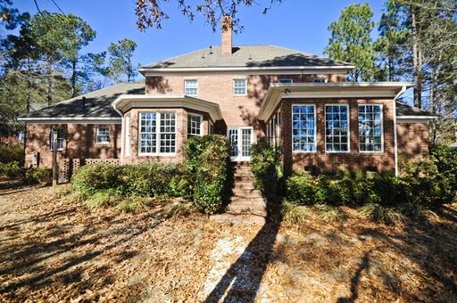 3183 Montcastle Dr - Photo 2 of 43