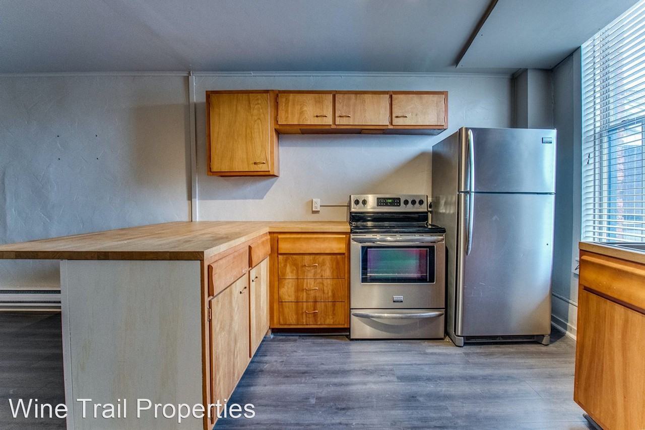 7 Main St - Photo 3 of 18