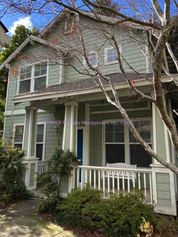 11 June Ct - Photo 3 of 18