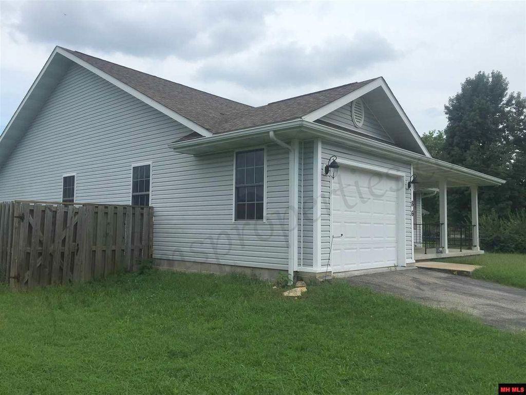 86 Kenmar Ln - Photo 2 of 16