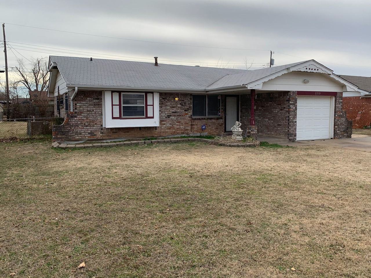 2720 Sw 79th St - Photo 2 of 28