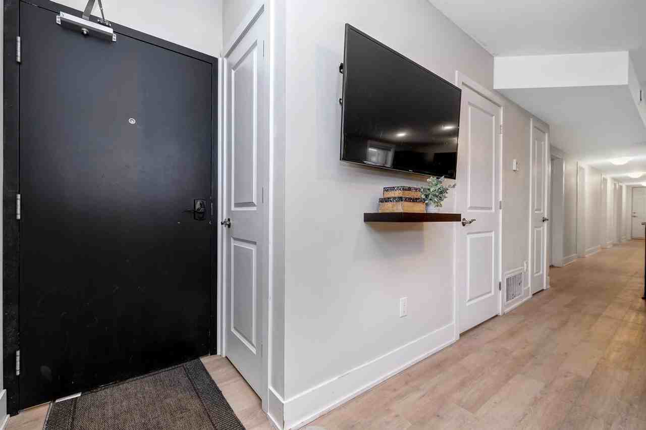 149 Henderson - Photo 2 of 19