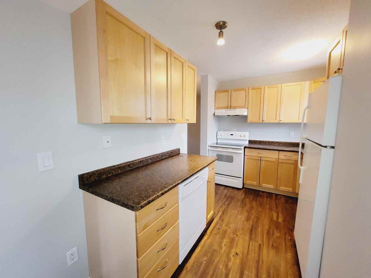 14311 23 St Nw - Photo 3 of 15