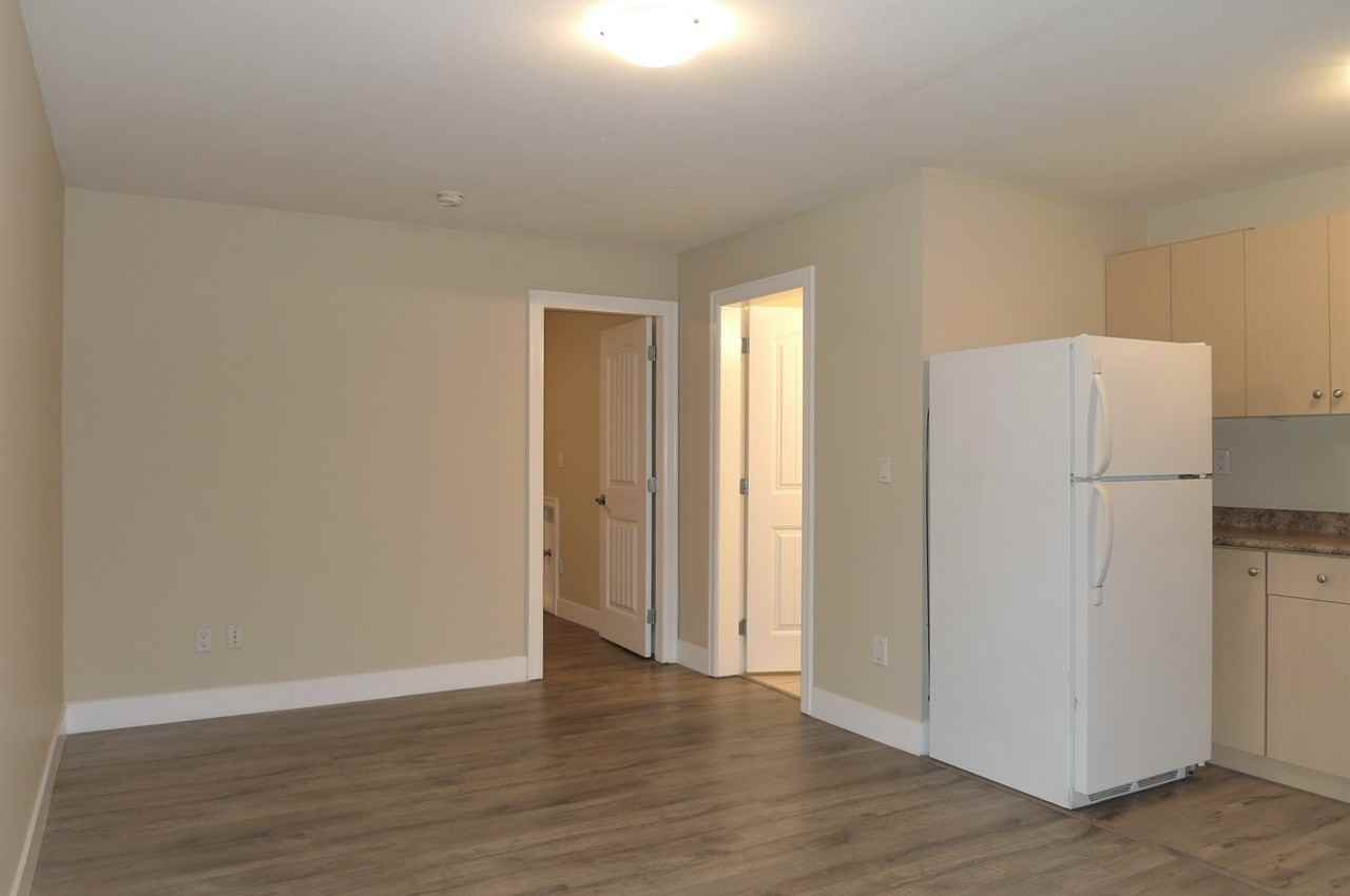 7109 151a St - Photo 3 of 14