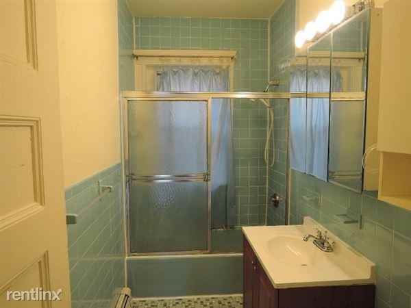 1807 Beacon St - Photo 3 of 23