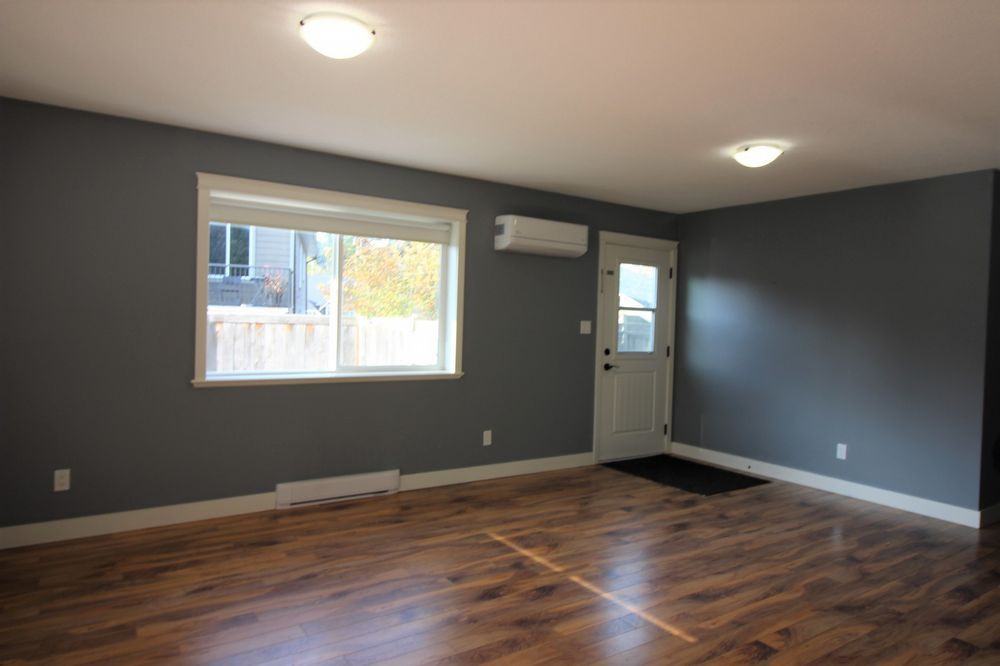 2054 2054 Stone Hearth LaneLower Suite - Photo 2 of 8