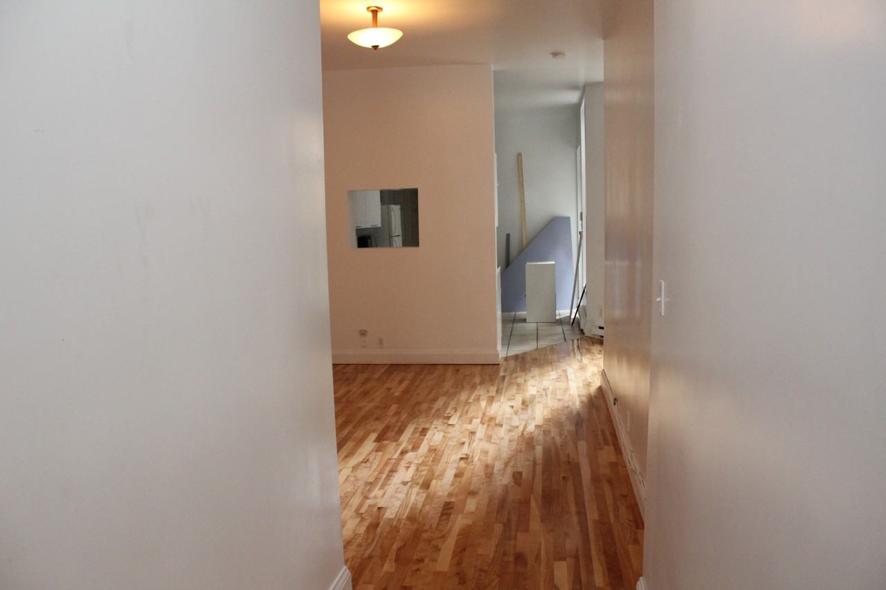 3427 Rue de Bullion - Photo 5 of 9