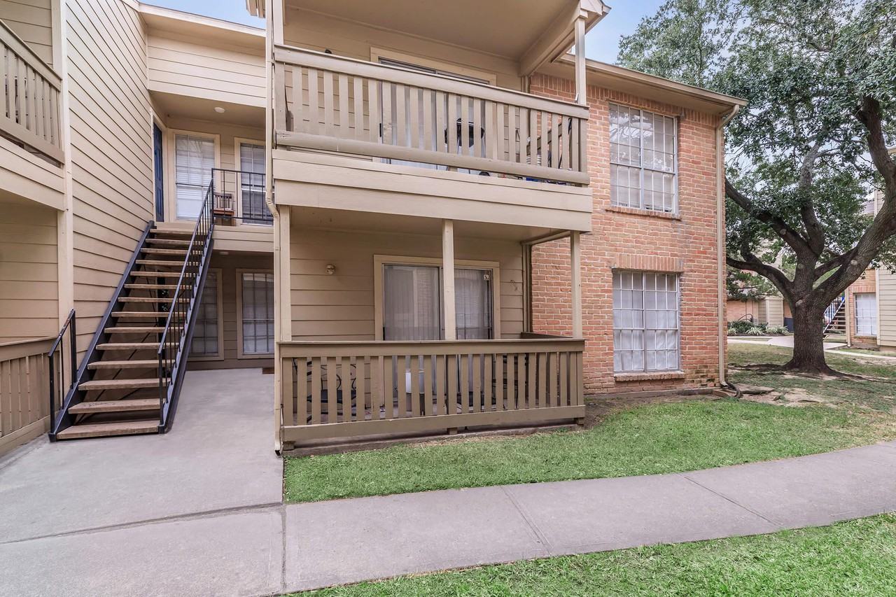 The Victorian - Photo 6 of 23