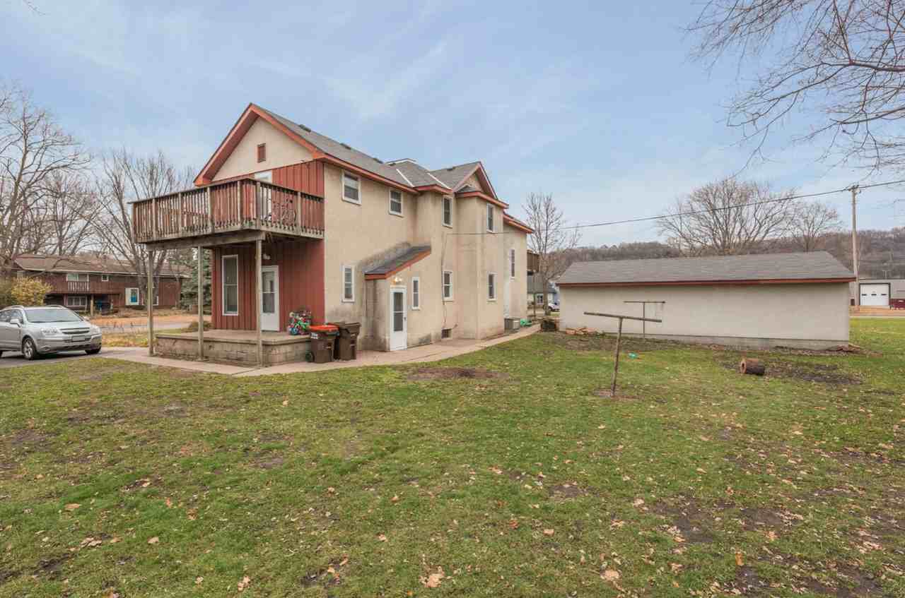 682 6th Street - Photo 2 of 12