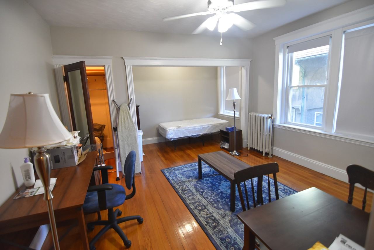 1940 Commonwealth Avenue