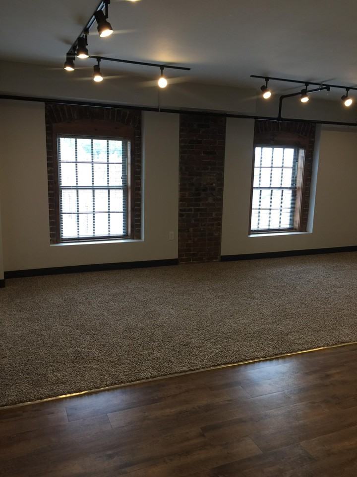 Stove Lofts 201 Choctaw St #A201 - Photo 3 of 11