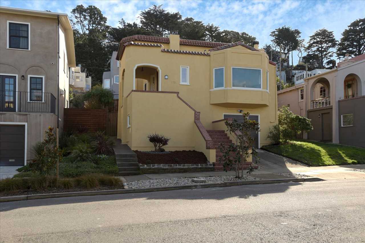 175 Vasquez Ave #1 - Photo 2 of 50