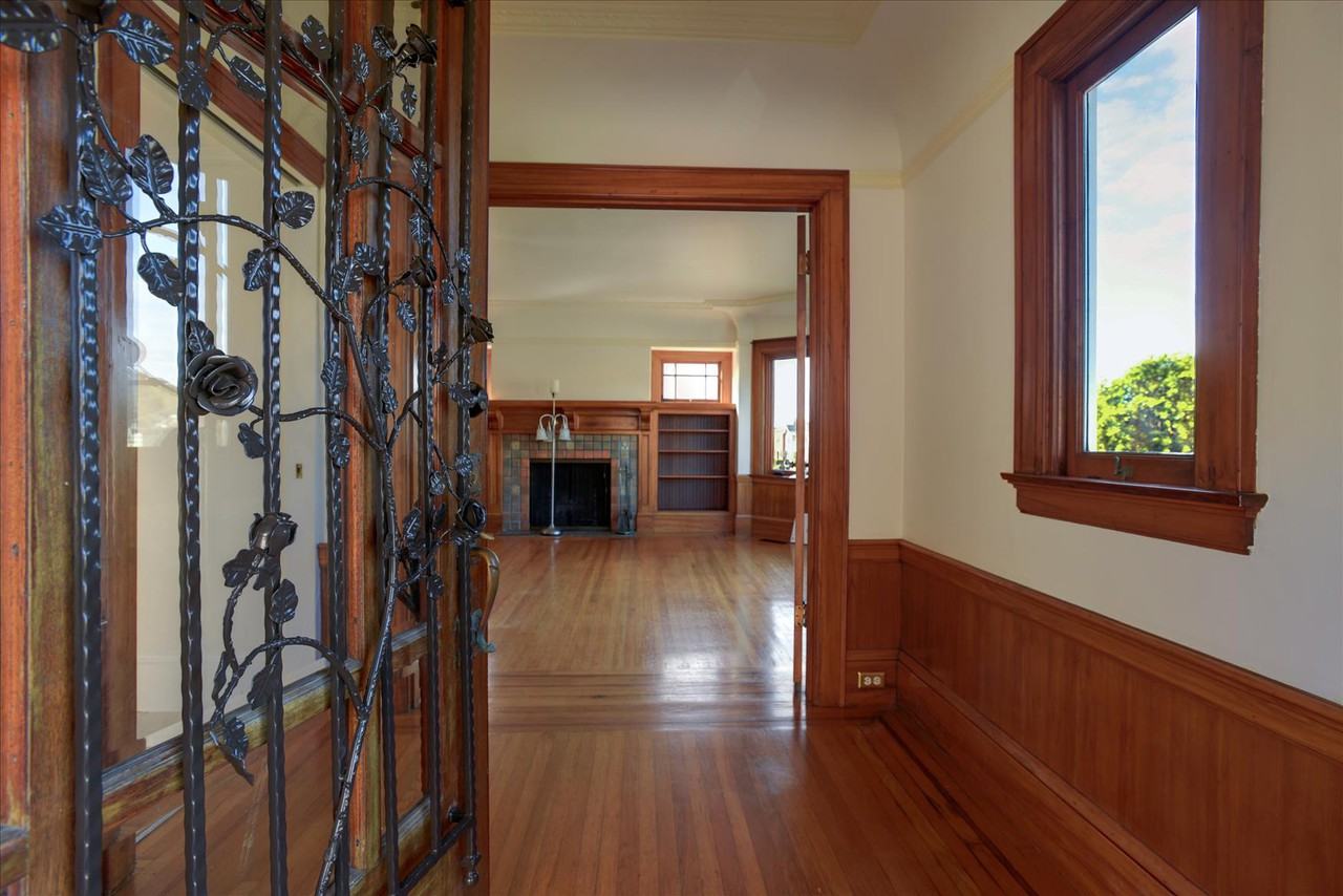 175 Vasquez Ave #1 - Photo 4 of 50