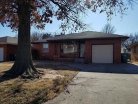 3724 Nw 52nd St #1 - Photo 1 of 1