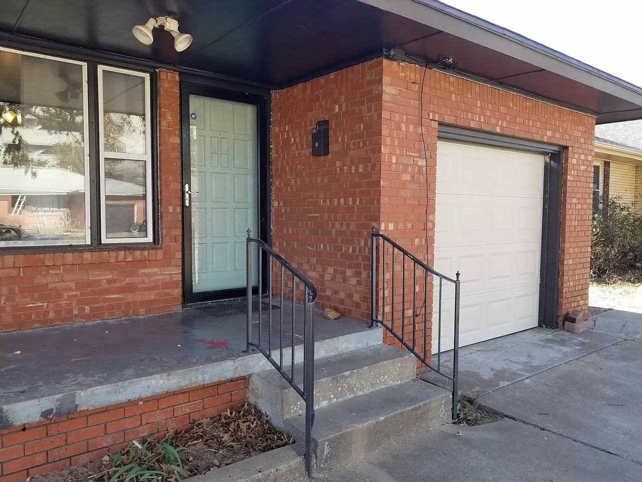 3724 Nw 52nd St #1 - Photo 2 of 17