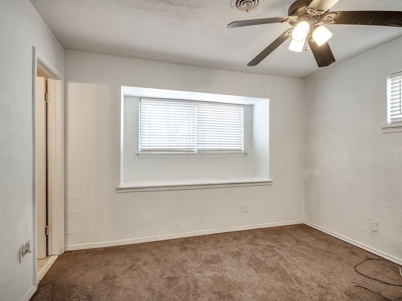 2516 Sw 63rd St #1 - Photo 5 of 11