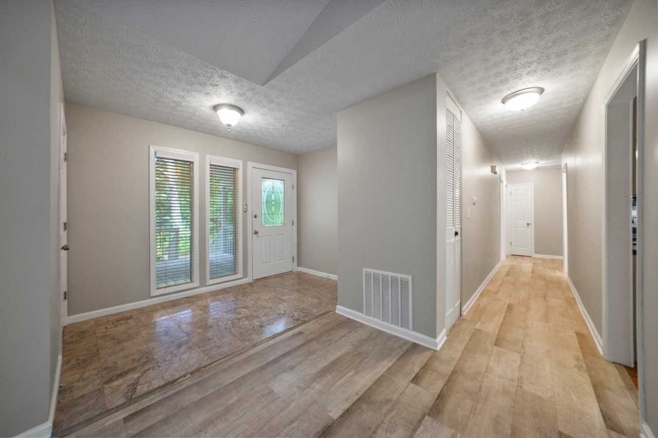 170 Cedar Trce #1 - Photo 4 of 20
