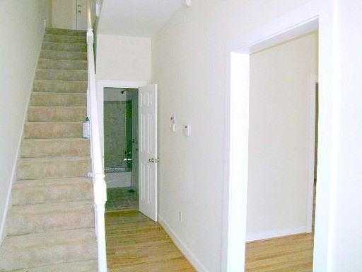 612 N 28th St - Photo 2 of 5