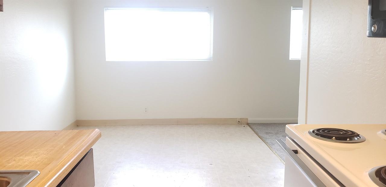 2139 Little Orchard St #1 - Photo 4 of 13