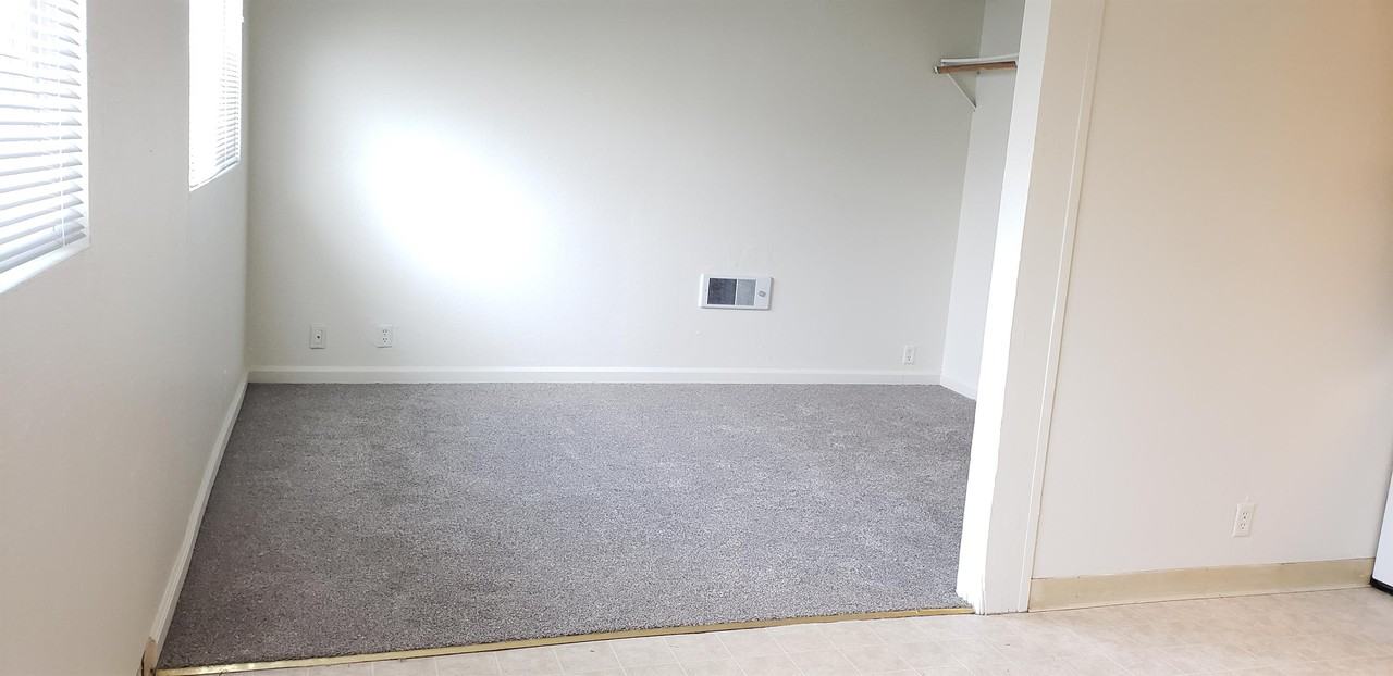 2139 Little Orchard St #1 - Photo 6 of 13