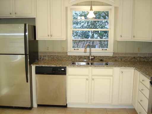 2108 Emerywood Dr - Photo 2 of 16