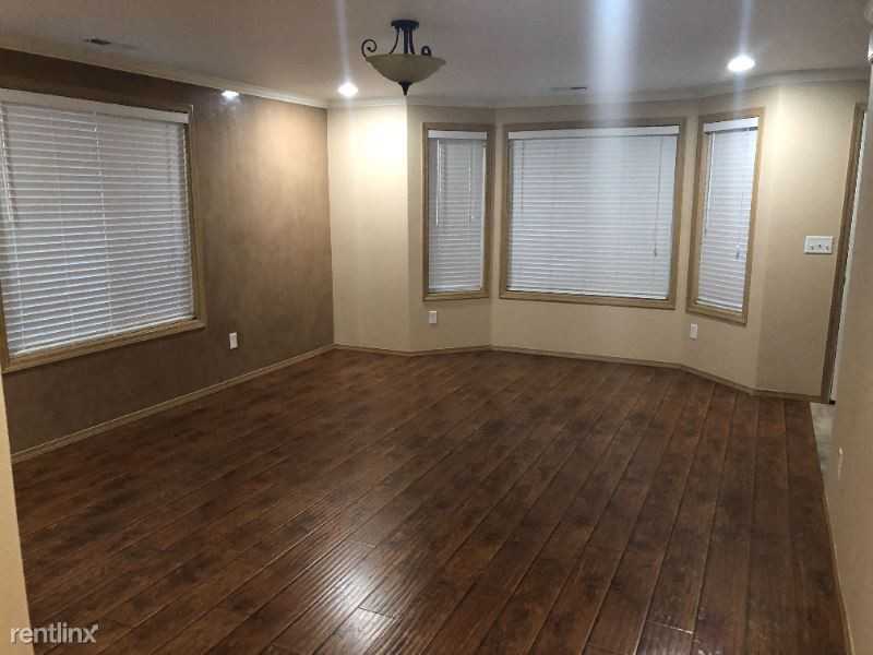 4414 Kubota Ln - Photo 3 of 8